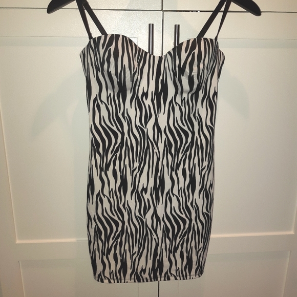 Zebra Print Mini Dress Shapewear Slip - Picture 2 of 8